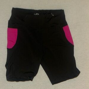 Womens Size Larg  Series 8 Shorts.